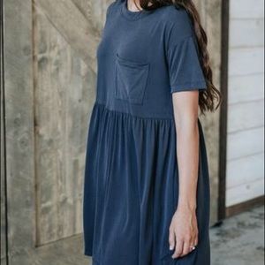 Clad & Cloth Britt Babydoll Dress - M